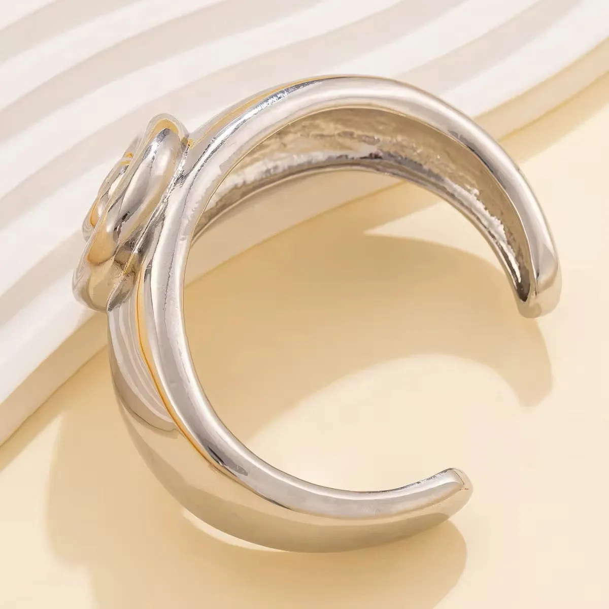 Creative Spiral Conch Symbol Bangles Bracelet