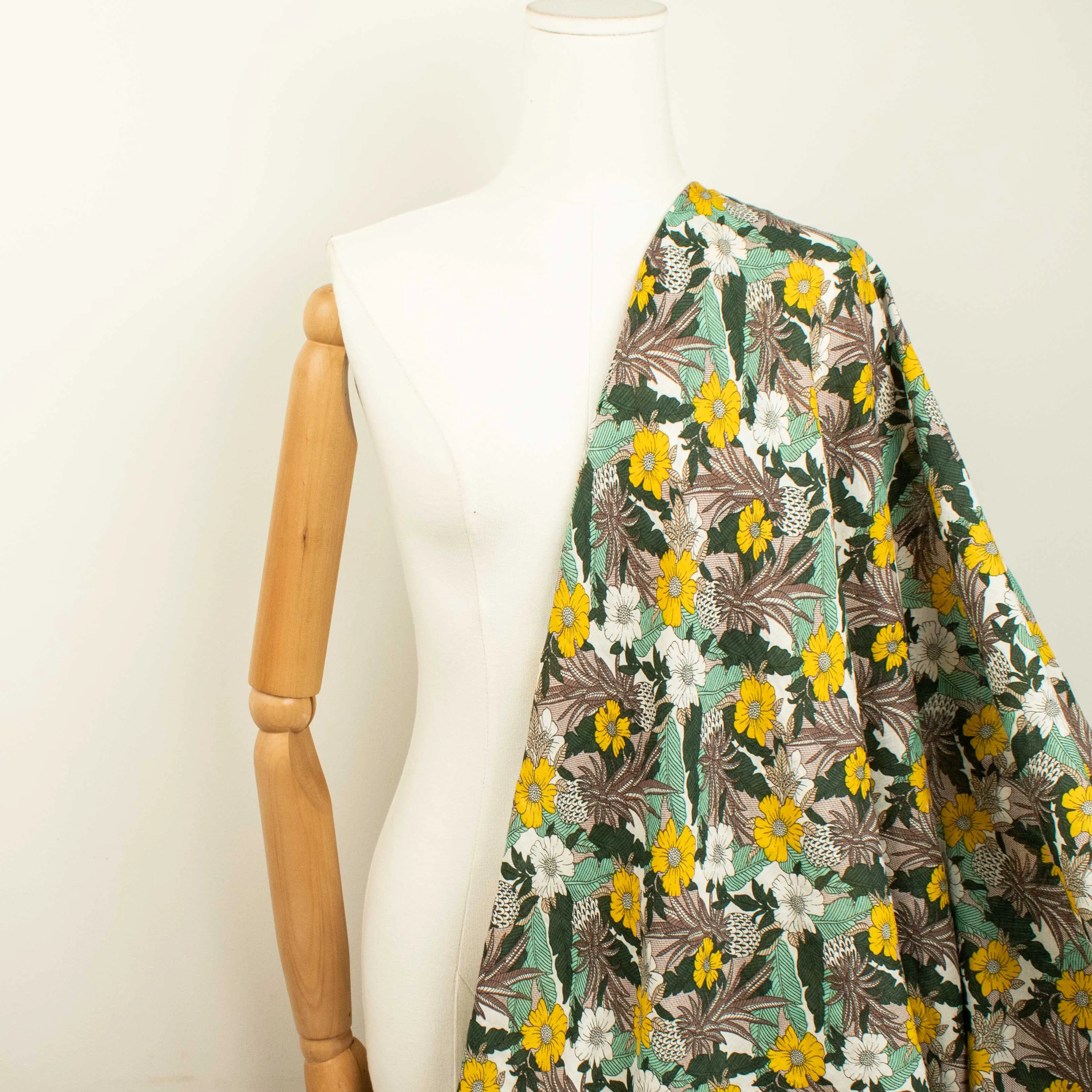 Crinkle Cotton Prints Design-15 Yellow & White Flowers