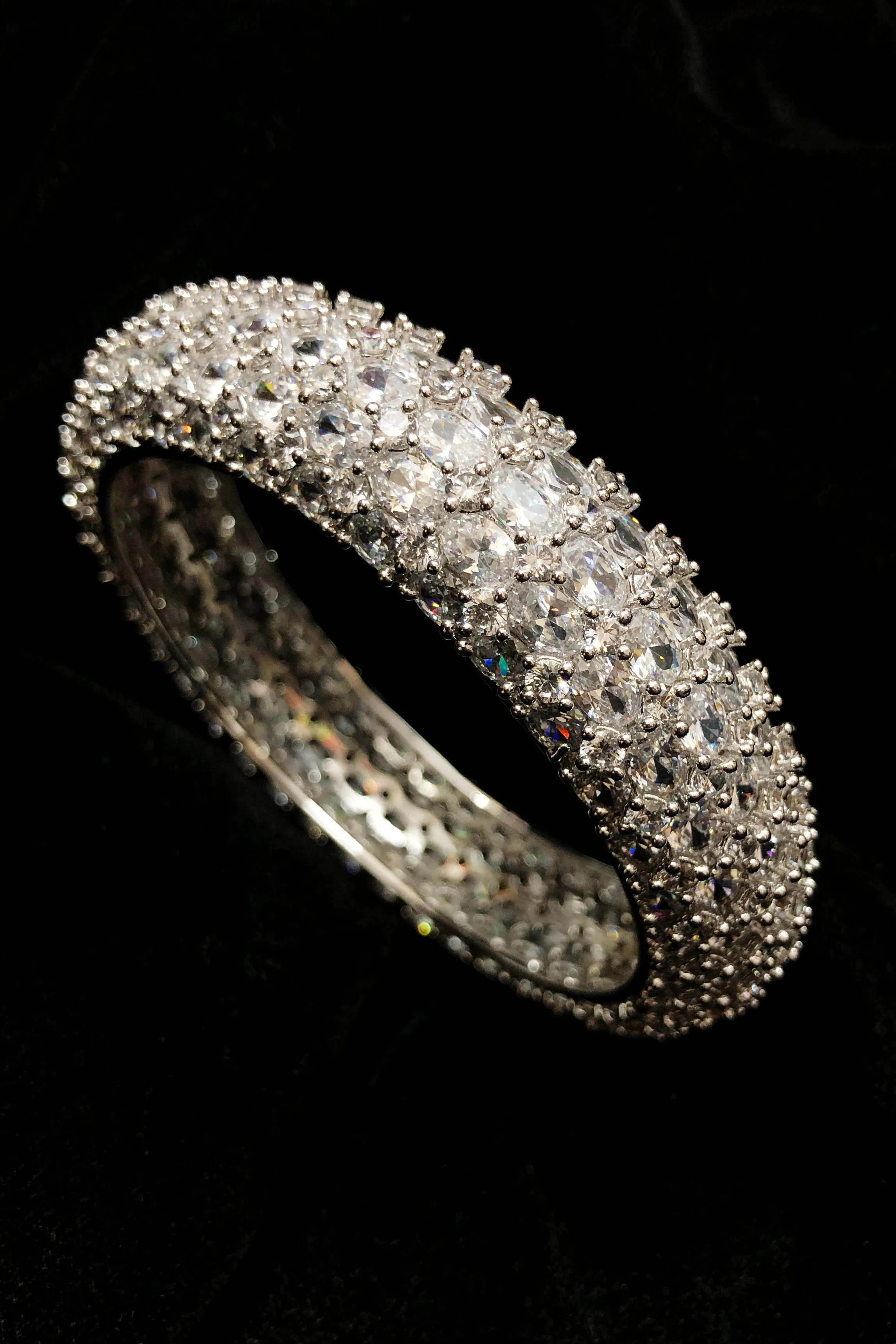 Diamond silver-tone Bracelet American Crystal Stone Bracelet for Women and Girls (D146)