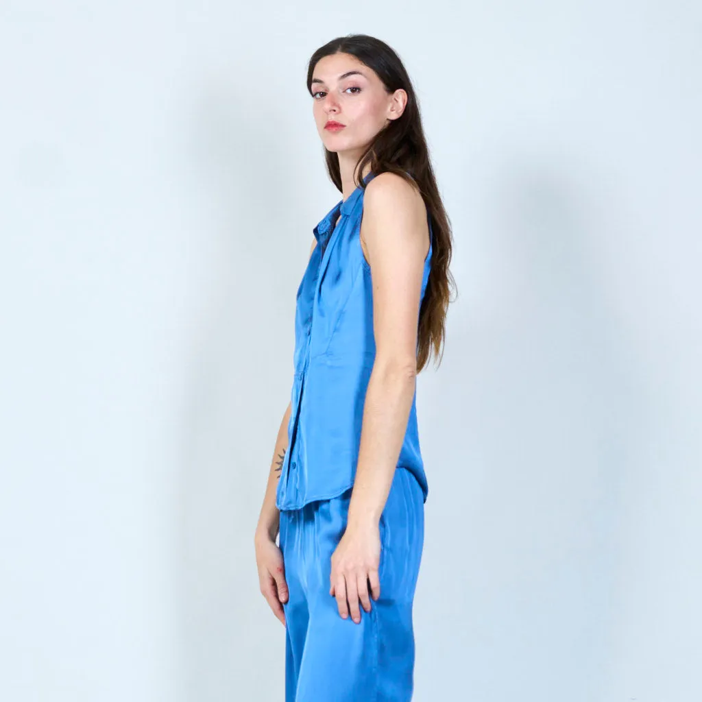 Elegant sleeveless silk blouse wholesale
