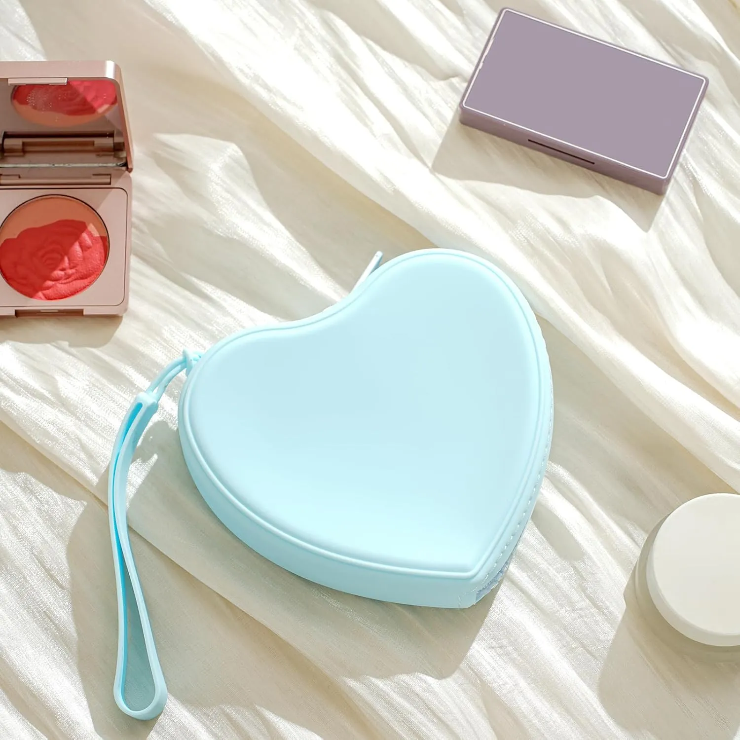 Heart Shaped Portable Silicone Makeup Bag for Women Girls, Small Travel Lovely Waterproof Toiletry Cosmetic Bag, Zipper Closure Organizer Heart Makeup Case with Handle (Blue)