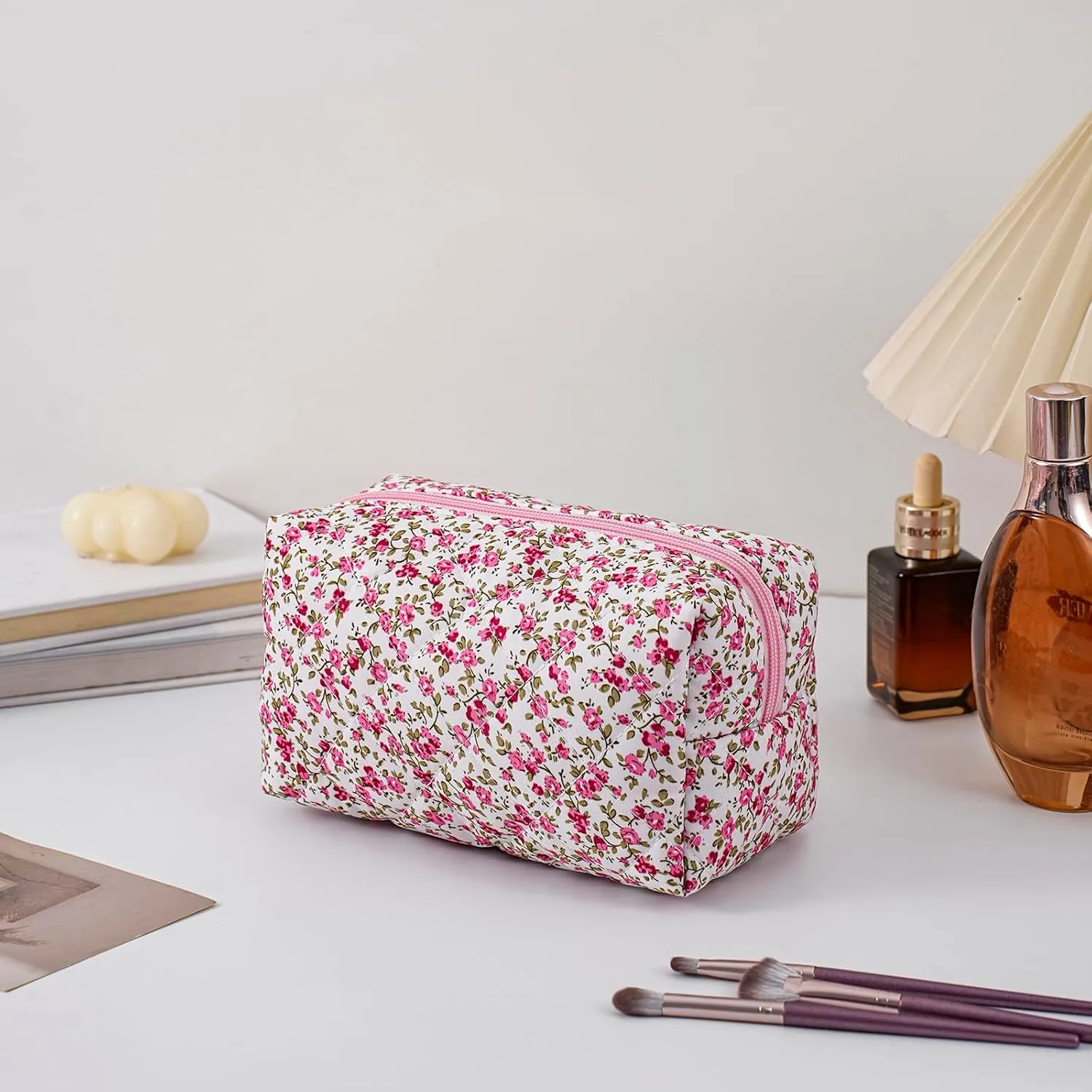 JOVAKIT 2Pcs Makeup Bag Quilted Cosmetic Bag for Women Girls, Floral Coquette Cotton Toiletry Zipper Make Up Pouch, Travel Storage Organizer Pouch (Red Floral)