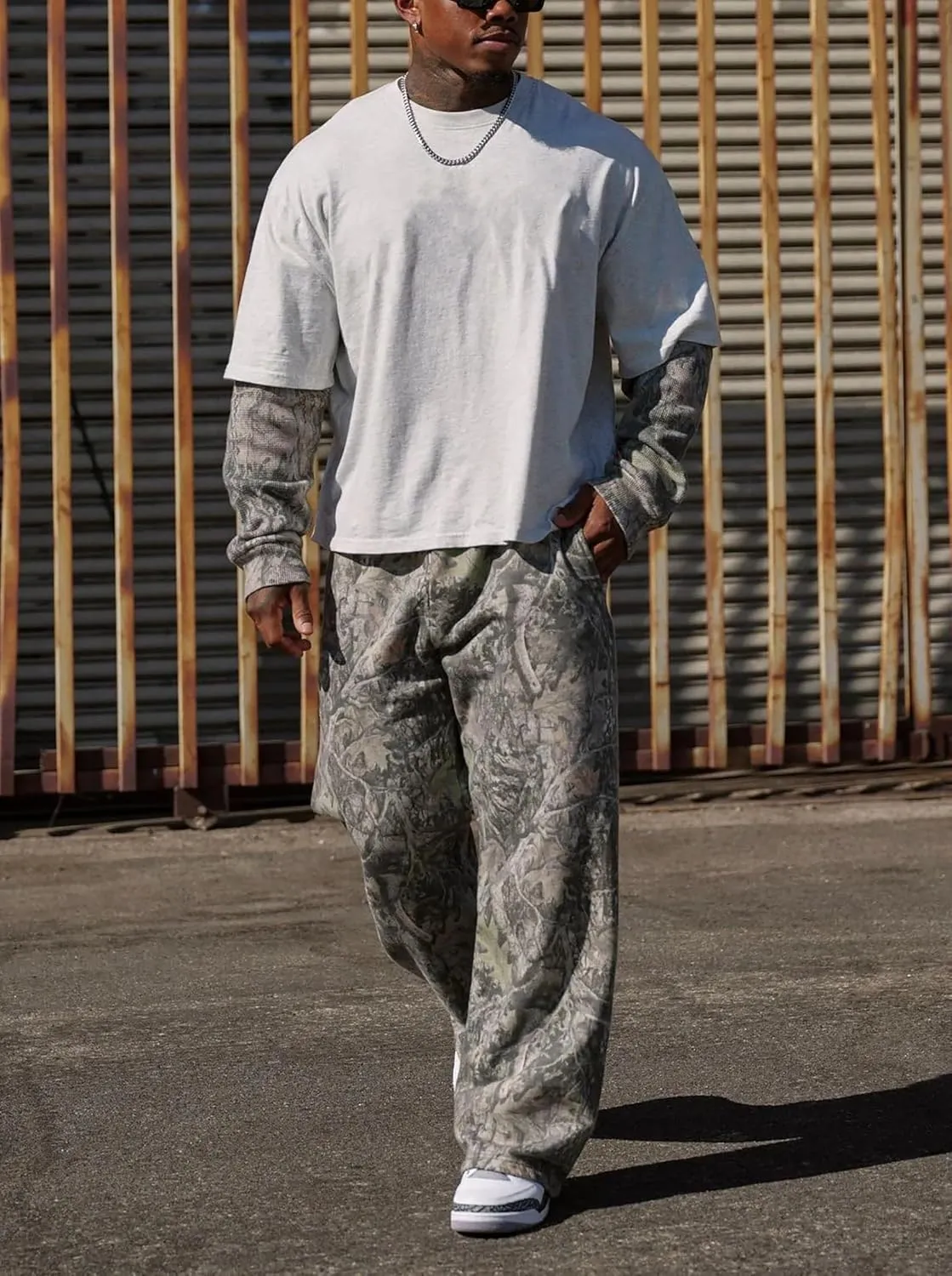 Mens Camo Graphic Leaf Print Baggy Sweatpants Joggers Casual Elastic Waist Wide Leg Trousers Y2K Streetwear Pants