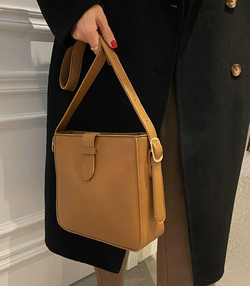 Shoulder Bags for Women Vegan Leather Crossbody Handbags Retro Vintage Hobo Purse Tote Bag with Zipper